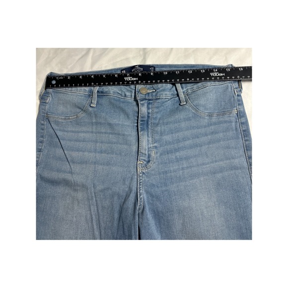 Hollister High Rise Jean Legging‎ Womens Size 15R Light Wash Stretch Denim - Picture 4 of 7